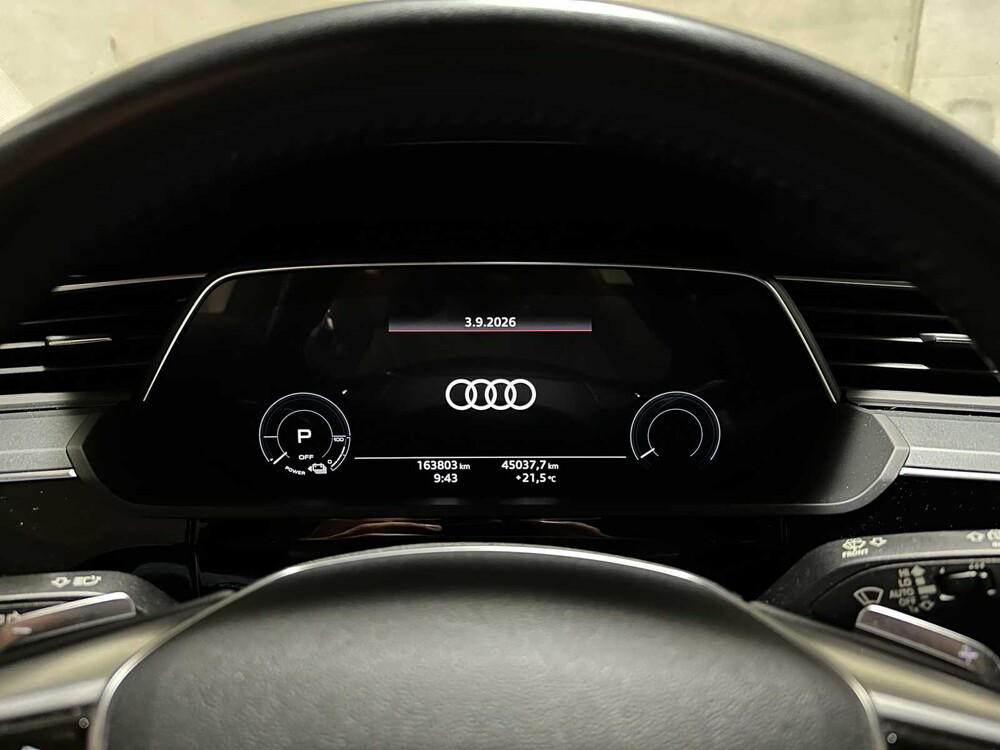Audi e-tron 50 quattro edition 71 kWh 313pk 2020 (Origineel-NL + 1e eigenaar), J-948-HF