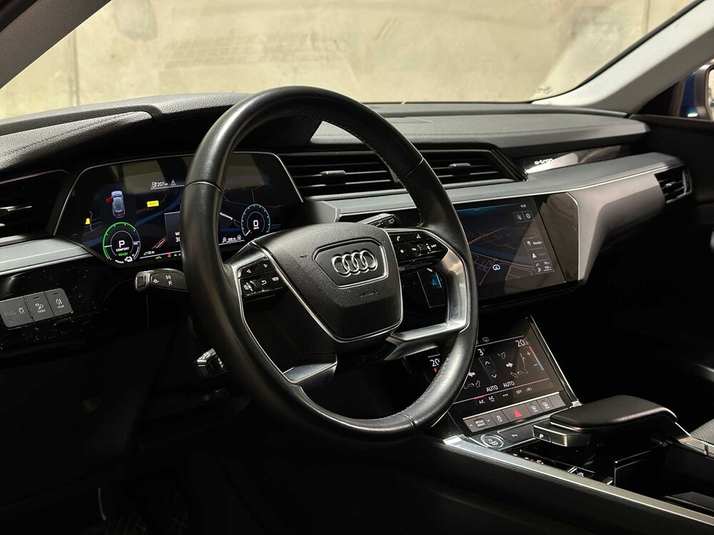 Audi e-tron 50 quattro edition 71 kWh 313pk 2020 (Origineel-NL + 1e eigenaar), J-948-HF