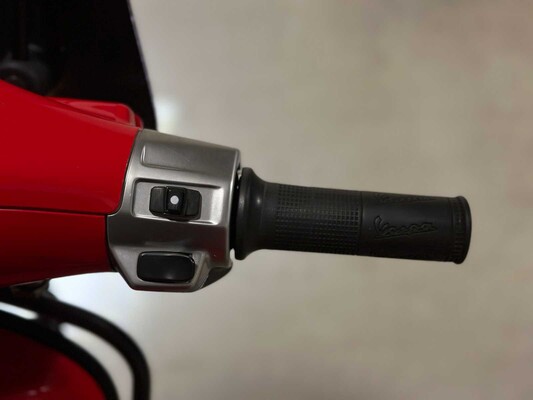 Vespa Sprint 4T 80cc 2016, F-514-VD