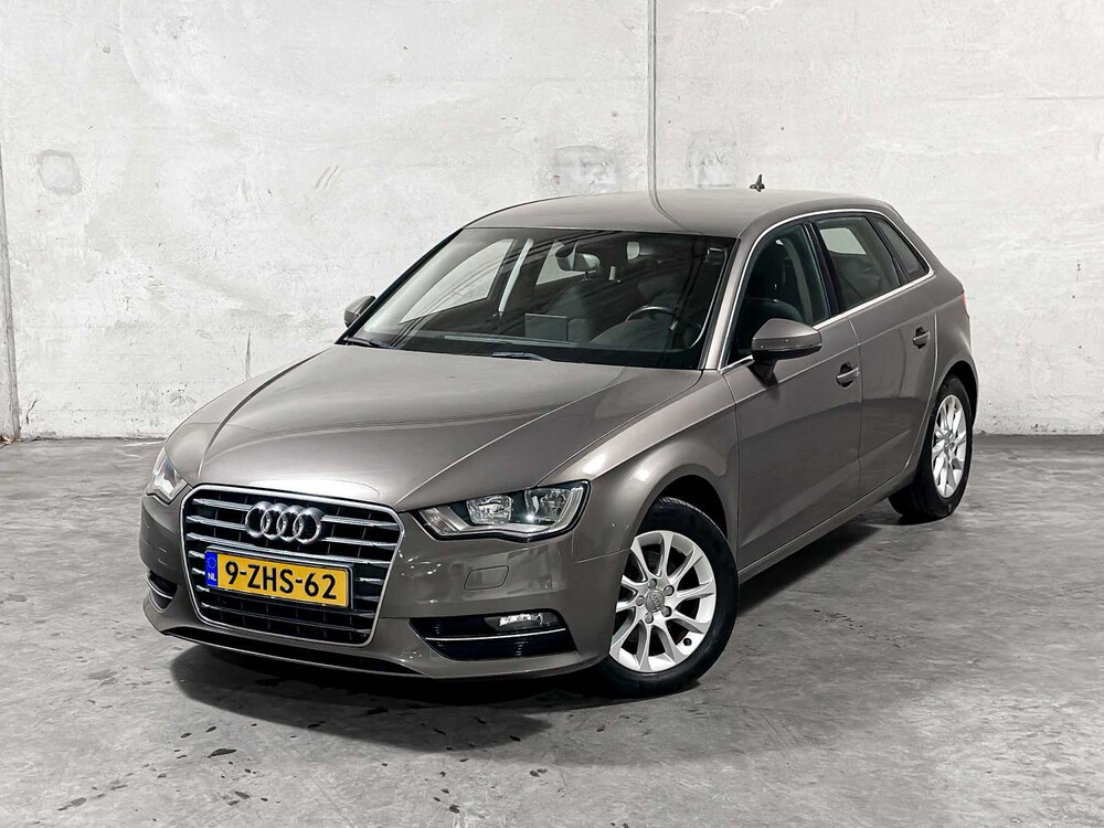 Audi A3 Sportback 1.4 TFSI Attraction Pro Line 125pk 2015 (Origineel-NL), 9-ZHS-62