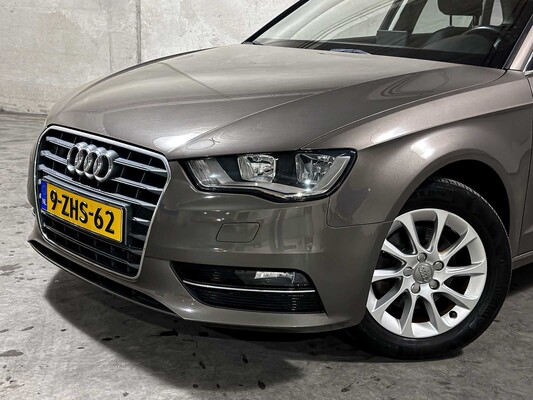 Audi A3 Sportback 1.4 TFSI Attraction Pro Line 125pk 2015 (Origineel-NL), 9-ZHS-62