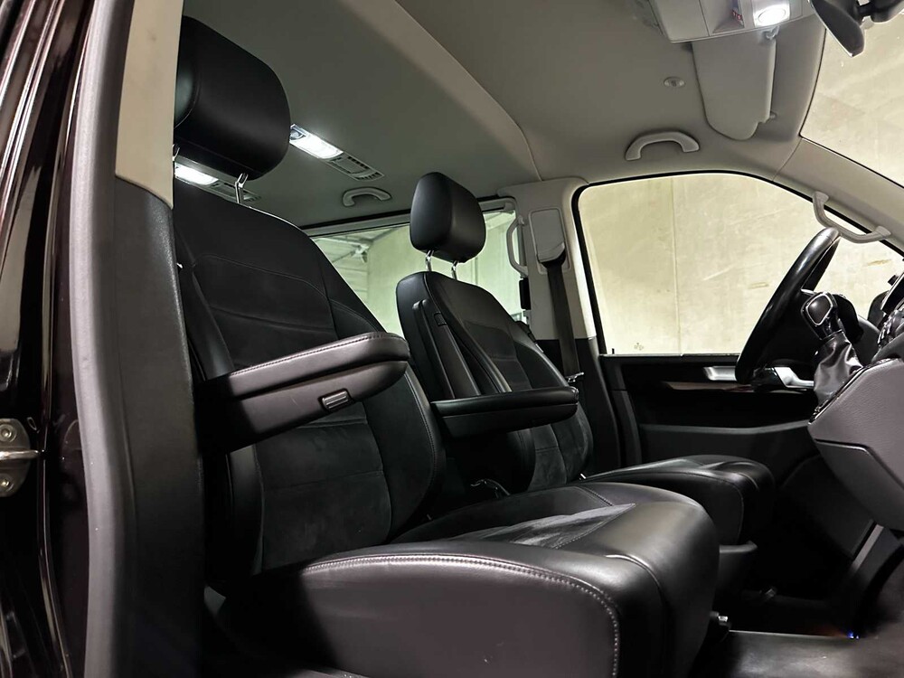 Volkswagen Transporter Multivan 2.0 TDI L1H1 Highline 204pk 2015 (Automaat) 6-persoons, K-964-PZ