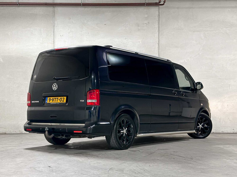 Volkswagen Transporter Multivan 2.0 TDI L2H1 Comfortline Double Cab 179hp 2011 (Automatic), 9-VTT-02