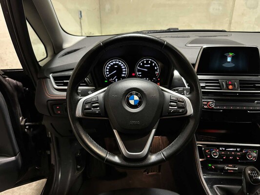 BMW 216i Gran Tourer High Executive 109pk 2019, J-607-VP