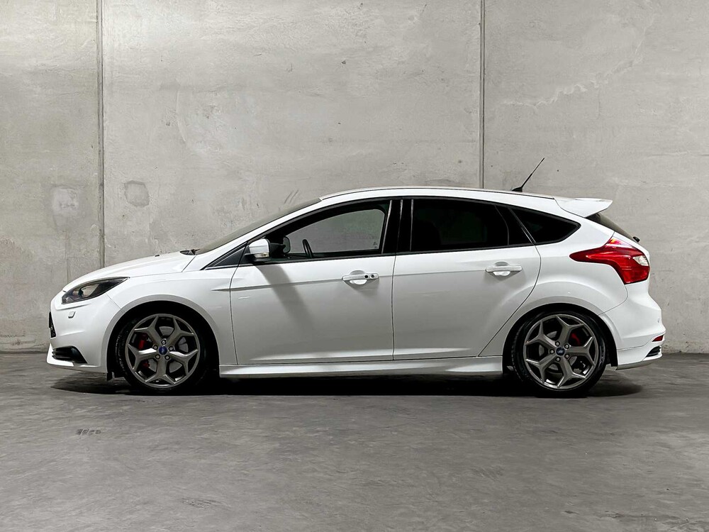 Ford Focus 2.0 EcoBoost ST-2 250 PS 2013, G-282-BN