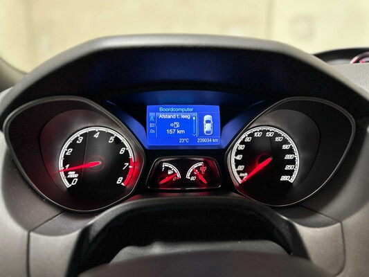 Ford Focus 2.0 EcoBoost ST-2 250pk 2013, G-282-BN