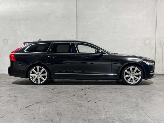 Volvo V90 2.0 D3 Momentum 150 PS 2017 (Original-NL), PG-077-J