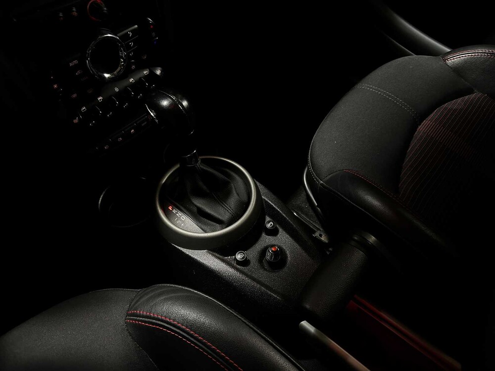 MINI Countryman 1.6 Cooper S ALL4 181pk 2011 (Automaat), HN-882-R