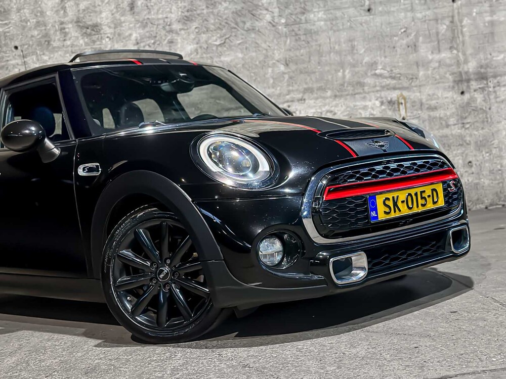MINI Cooper S 2.0 Chili Serious Business 5-Deurs 192pk 2015, SK-015-D