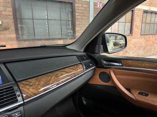BMW X6 xDrive35i LCi 306hp 2012 E71