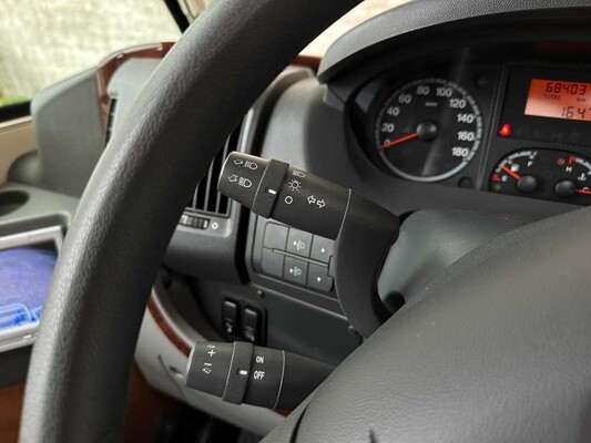 Carthago Chic C-Line I 4.2F 136pk 2011 Camper / Kampeerwagen, KLK-90-S