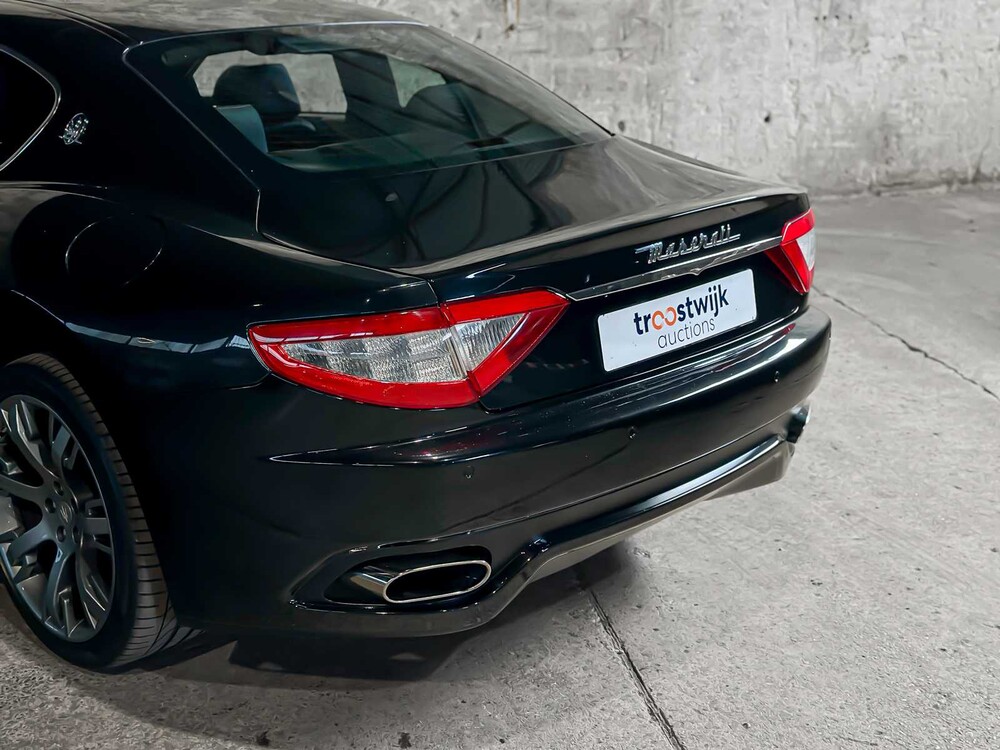 Maserati GranTurismo S 4.7 V8 440pk 2009
