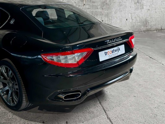Maserati GranTurismo S 4.7 V8 440pk 2009