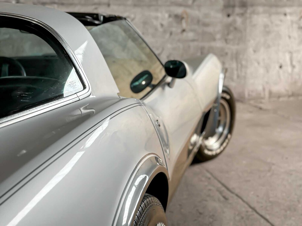 Chevrolet Corvette 5,7 V8 Cabriolet zweifarbig L-82 JUBILÄUMSEDITION 1 YZ 87 194 PS 1978, 15-XXL-9