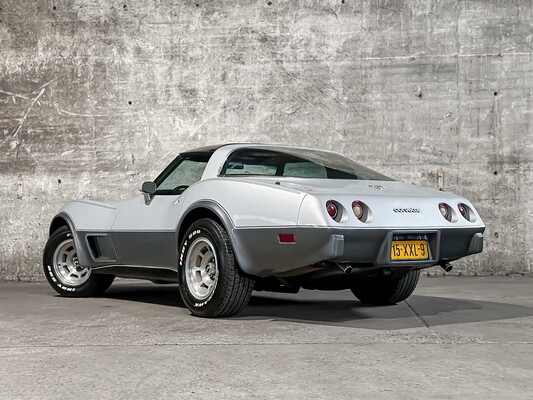 Chevrolet Corvette 5,7 V8 Cabriolet zweifarbig L-82 JUBILÄUMSEDITION 1 YZ 87 194 PS 1978, 15-XXL-9