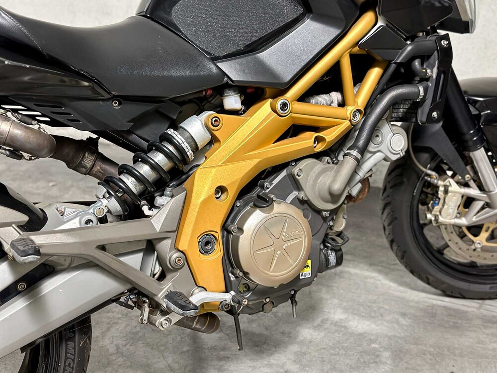 Aprilia Tour Shiver 750cc 2008 (Origineel-NL), MS-JX-29