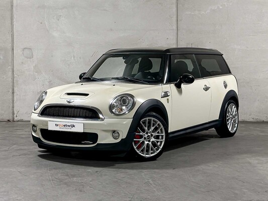 Mini Clubman John Cooper Works 1,6 211 PS 2008, PV-897-P