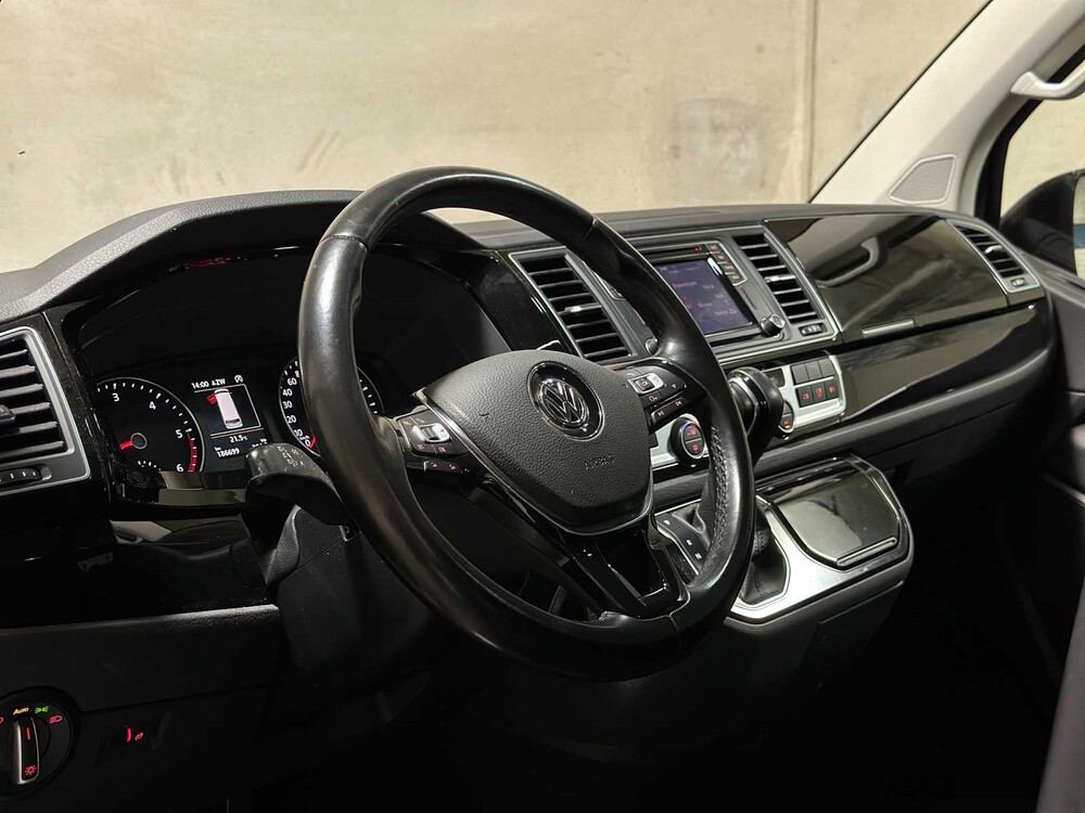 Volkswagen Transporter Multivan 2.0 TDI L1H1 Highline 204pk 2015 (Automaat) 6-persoons, K-964-PZ