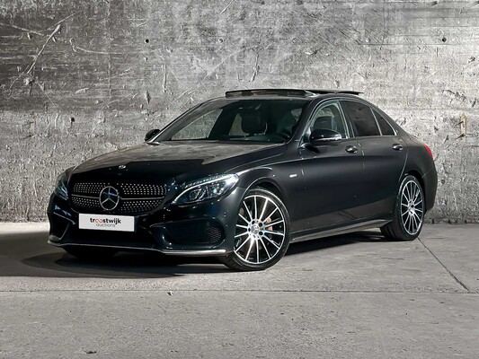 Luxury & sports cars te Milsbeek