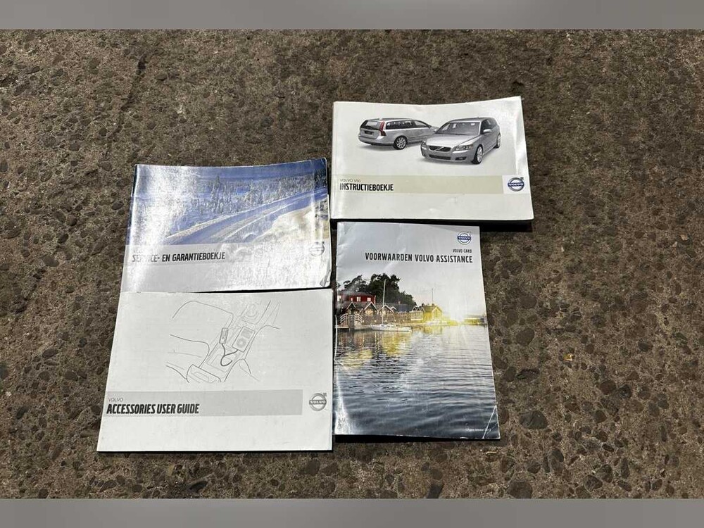 Volvo V50 2.0 Momentum 145pk 2008 (Origineel-NL), 76-GTX-6