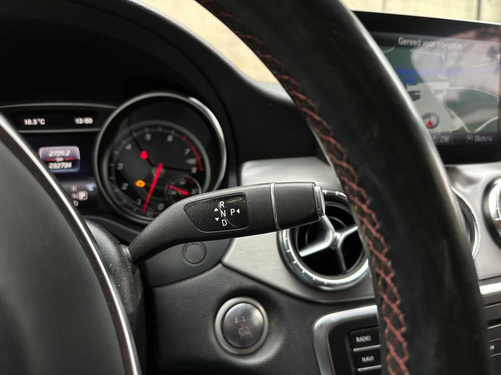 Mercedes-Benz CLA180 Business Solution AMG CLA-class 121hp 2018 (Original-NL), XB-460-Z