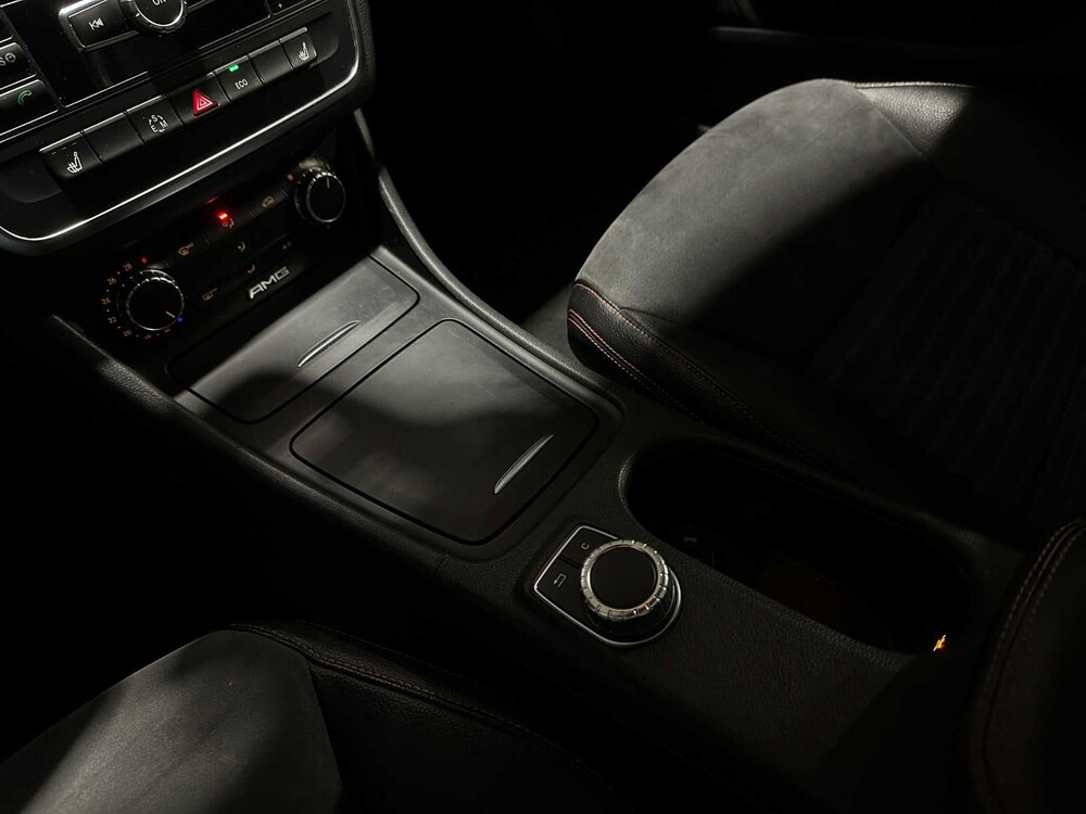 Mercedes-Benz CLA200 Edition 1 CLA-klasse 156pk 2013, 7-SBB-99