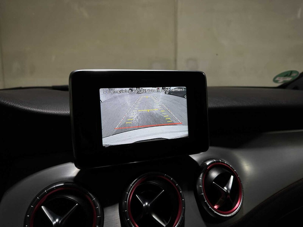 Mercedes-Benz CLA200 Edition 1 CLA-klasse 156pk 2013, 7-SBB-99