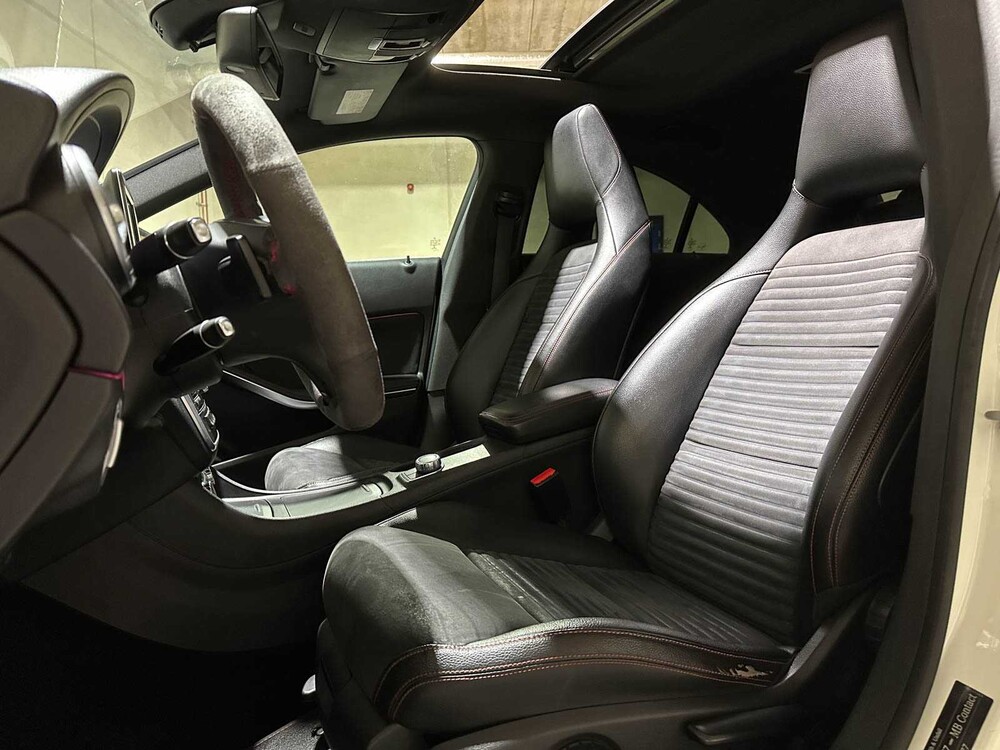 Mercedes-Benz CLA200 Edition 1 CLA-klasse 156pk 2013, 7-SBB-99