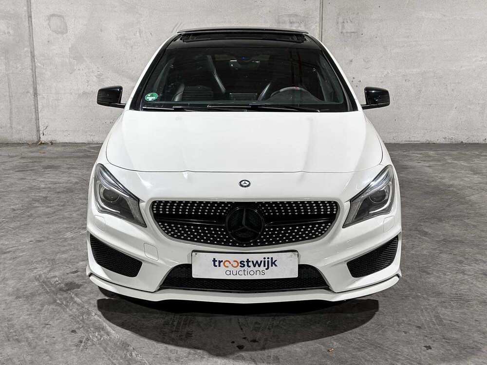 Mercedes-Benz CLA200 Edition 1 CLA-klasse 156pk 2013, 7-SBB-99
