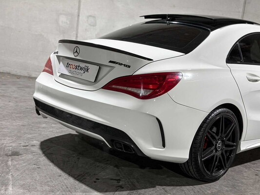 Mercedes-Benz CLA200 Edition 1 CLA-klasse 156pk 2013, 7-SBB-99