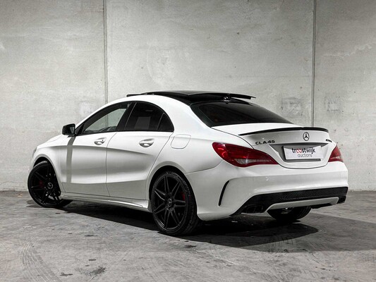 Mercedes-Benz CLA200 Edition 1 CLA-klasse 156pk 2013, 7-SBB-99