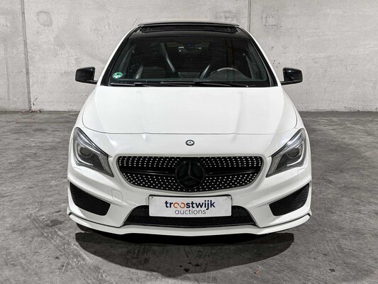 Mercedes-Benz CLA200 Edition 1 CLA-klasse 156pk 2013, 7-SBB-99