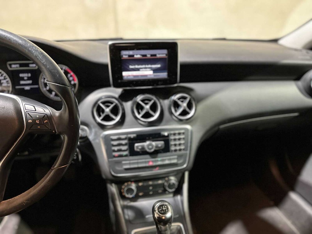 Mercedes-Benz A180 Ambition A-klasse 121pk 2012 (Origineel-NL), 75-ZJJ-1