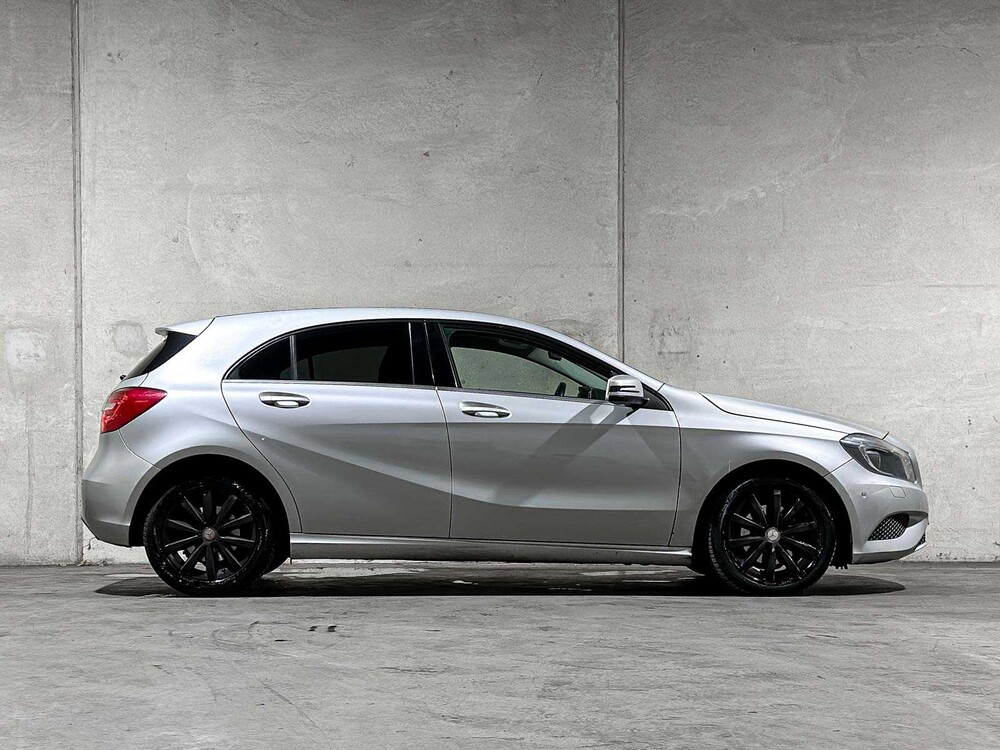 Mercedes-Benz A180 Ambition A-klasse 121pk 2012 (Origineel-NL), 75-ZJJ-1