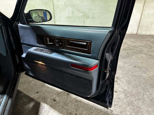 Cadillac Fleetwood Brougham 256pk 1995, G-578-KG