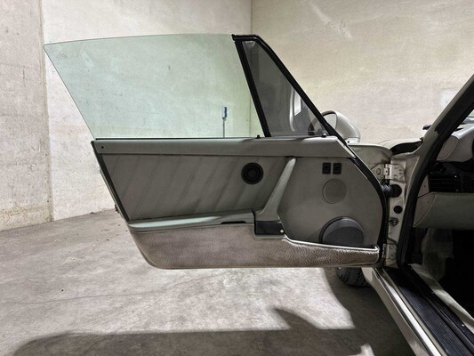 Porsche 911 Carrera 4 3.6 -Automatic- 250hp 1990