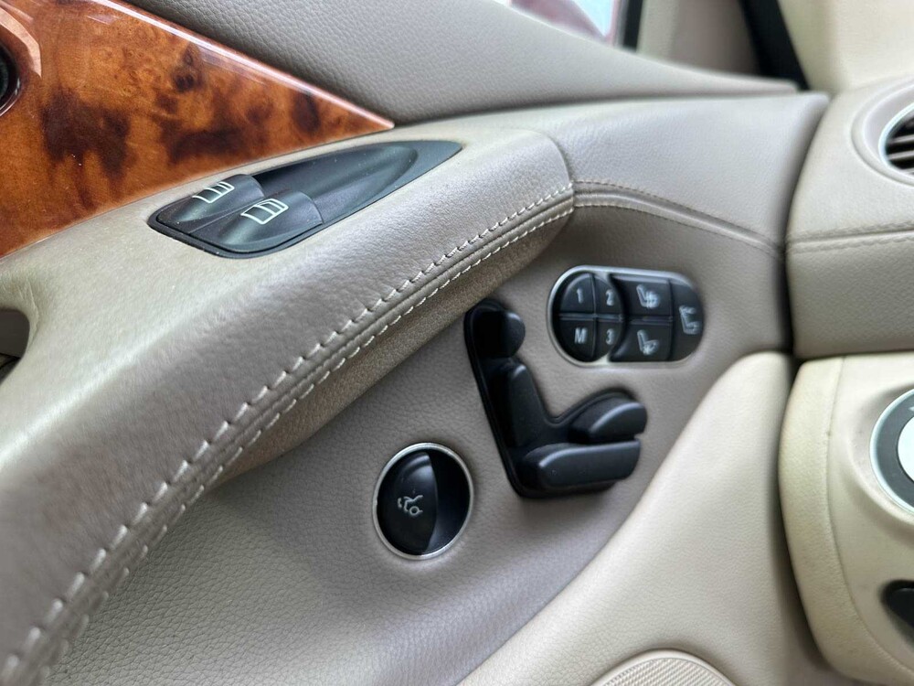 Mercedes-Benz SL550 V8 SL-Baureihe 382 PS 2009