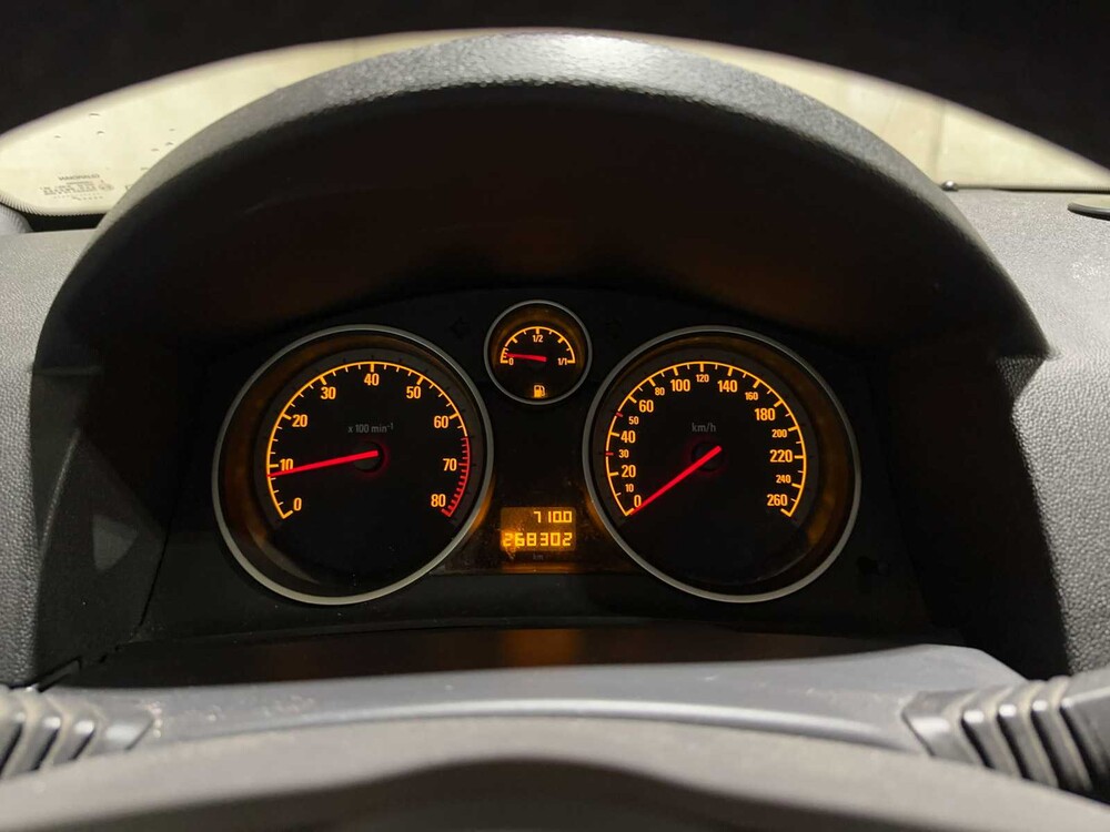 Opel Astra GTC 1.8 Cosmo 140pk 2009 (Origineel-NL), 16-JDN-1