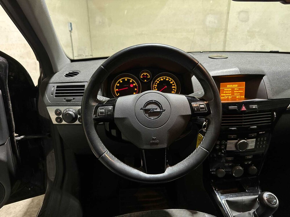 Opel Astra GTC 1.8 Cosmo 140pk 2009 (Origineel-NL), 16-JDN-1