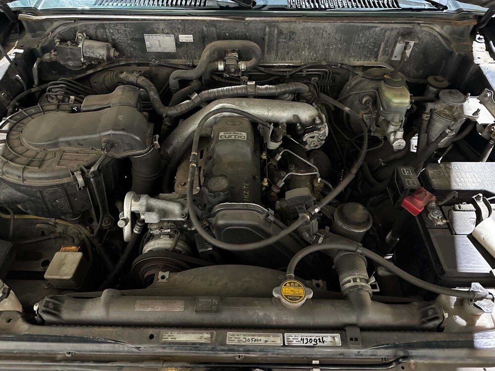 Toyota LandCruiser 90 3.0 HR Blind Van 123pk 2000 (Origineel-NL), 27-VS-NR