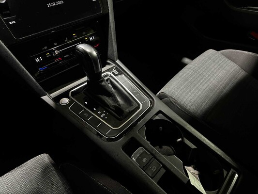 Volkswagen Passat Variant 1.5 TSI Business 150pk 2020 (Origineel-NL+1e eignaar), J-046-XK