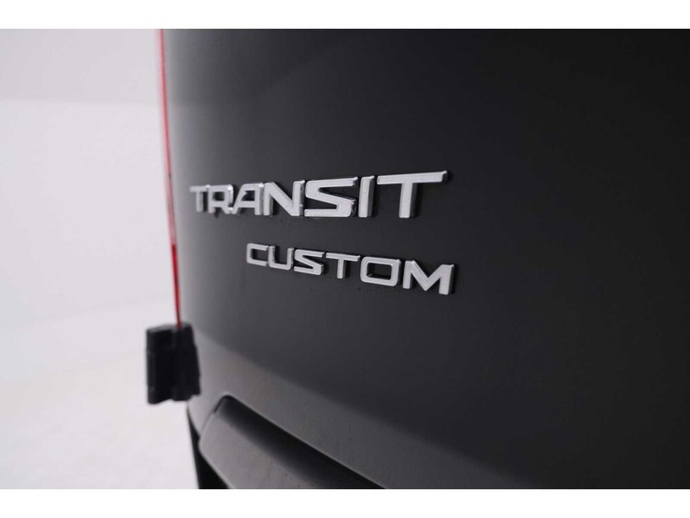 Ford - 2021 - Transit Custom - 320 2.0 TDCI L2H1 Limited DC - Passenger car