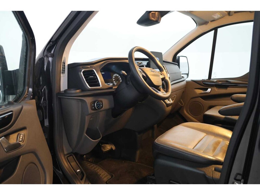 Ford - 2021 - Transit Custom - 320 2.0 TDCI L2H1 Limited DC - Passenger car