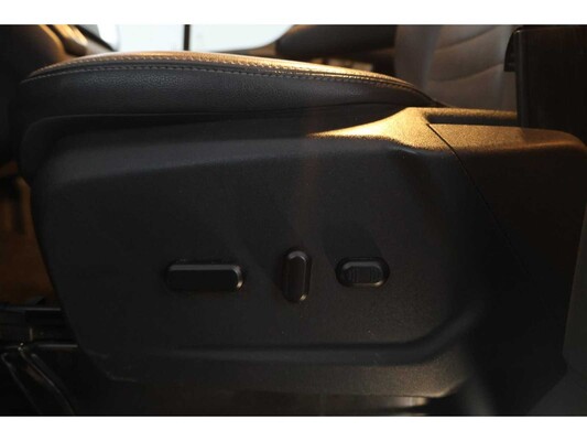 Ford - 2021 - Transit Custom - 320 2.0 TDCI L2H1 Limited DC - Passenger car