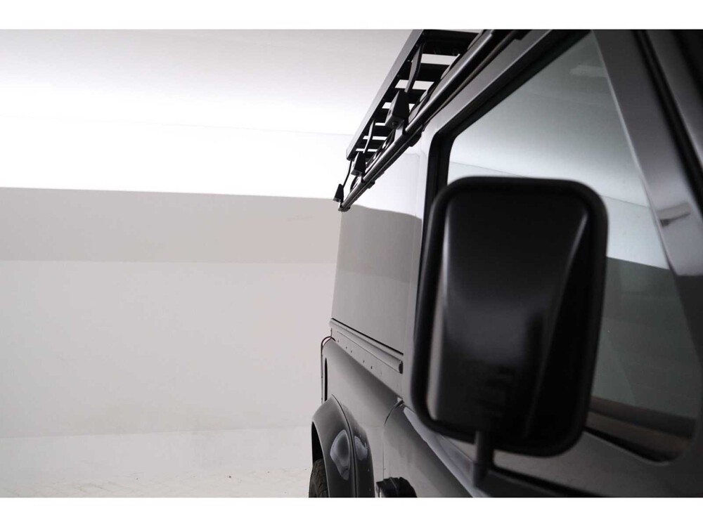 Land Rover Defender Td5 90 2.5 122hp 2000 (Original-NL), 88-VN-VG