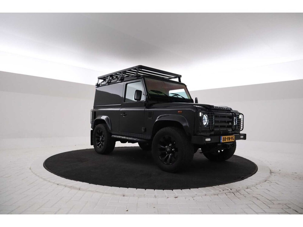 Land Rover Defender Td5 90 2.5 122hp 2000 (Original-NL), 88-VN-VG