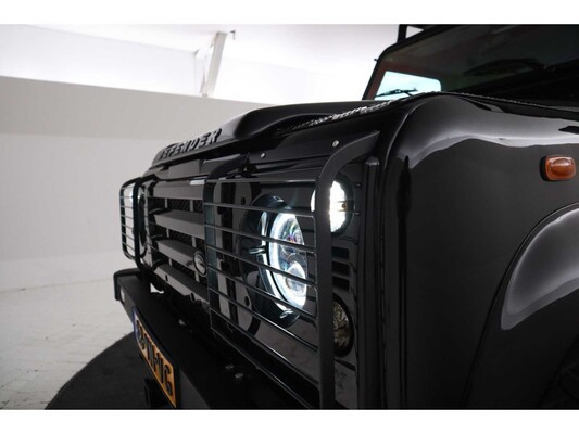 Land Rover Defender Td5 90 2.5 122hp 2000 (Original-NL), 88-VN-VG