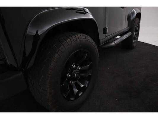 Land Rover Defender Td5 90 2.5 122hp 2000 (Original-NL), 88-VN-VG