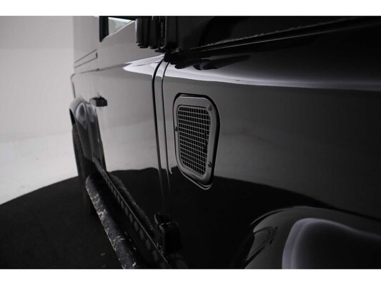 Land Rover Defender Td5 90 2.5 122hp 2000 (Original-NL), 88-VN-VG