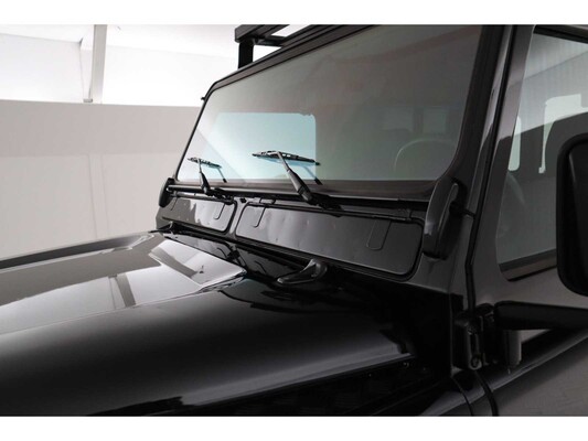 Land Rover Defender Td5 90 2.5 122hp 2000 (Original-NL), 88-VN-VG